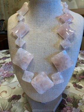 ROSE QUARTZ NECKLACE AND MATCHED BRACELET